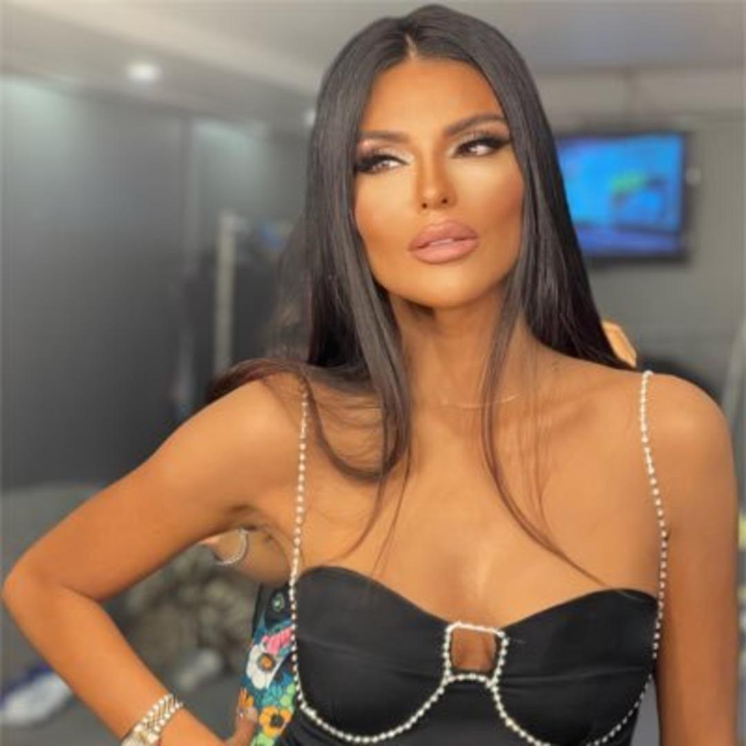 Zuhal Topal mini elbisesini eleştiren Bircan Bali ye &ouml;yle bir yanıt verdi ki... 1