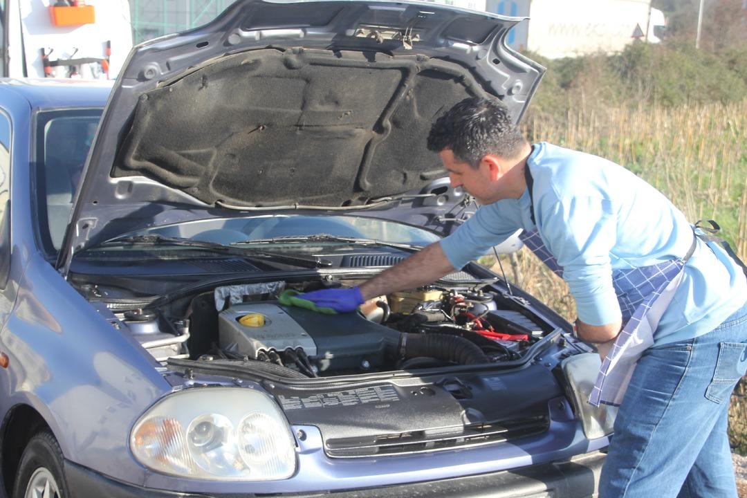 Y&ouml;neticiliği bıraktı, su kullanmadan para kazanıyor! "Ara&ccedil;lara zarar vermiyoruz" 4