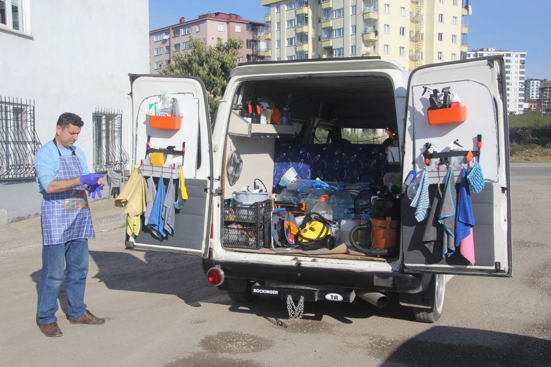 Y&ouml;neticiliği bıraktı, su kullanmadan para kazanıyor! "Ara&ccedil;lara zarar vermiyoruz" 1