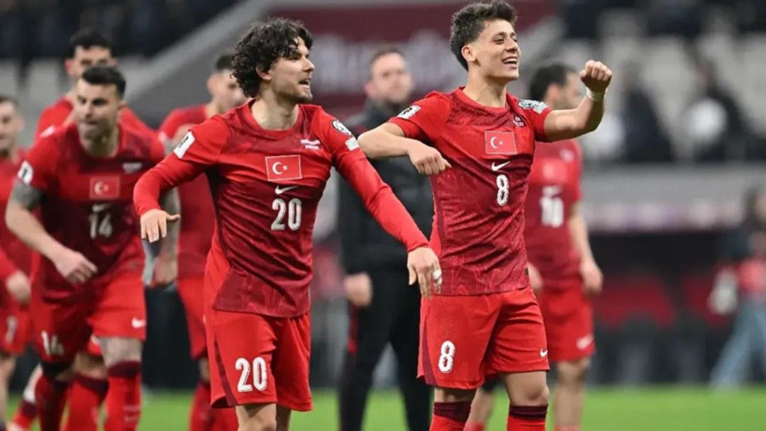 Slovakya ma&ccedil;ı her şeyi değiştirdi! Montella dan Kosova ma&ccedil;ında b&uuml;y&uuml;k ters k&ouml;şe 2