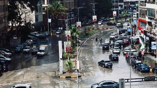 Sel suları taşıdı: Şehir akrep istilasına uğradı, 500 kişi hastanelik oldu!