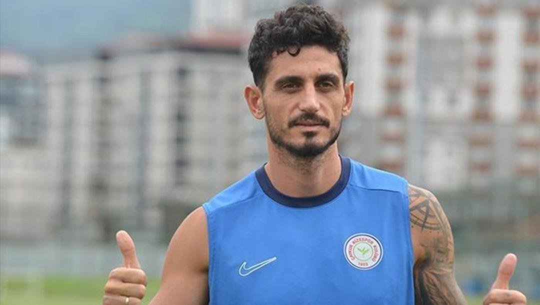 &Ccedil;aykur Rizespor a veda: Samet Akaydın geri d&ouml;n&uuml;yor! Yeni takımı belli oldu 3
