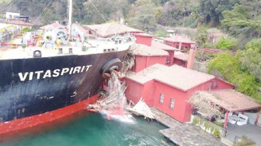 İstanbul Boğazı'nda yalıya &ccedil;arpan geminin kaptan ve m&uuml;rettebatının ifadeleri ortaya &ccedil;ıktı