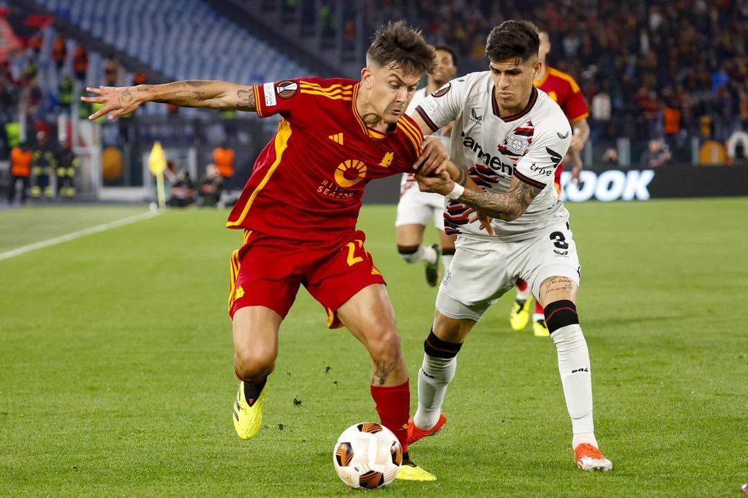 Dybala i&ccedil;in Galatasaray ile Fenerbah&ccedil;e karşı karşıya! İtalyanlar maaşını bile duyurdu 1