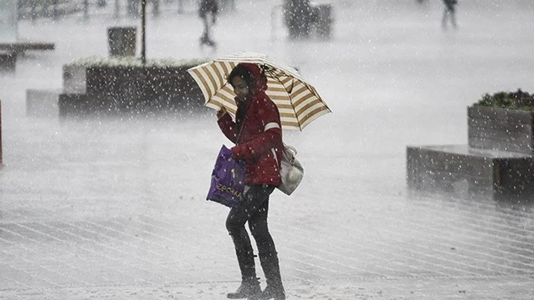 İstanbul yağmura doyacak! "Gelen yeni sistem var" diyerek duyurdu... Orhan Şen 1987 kışını hatırlattı 3