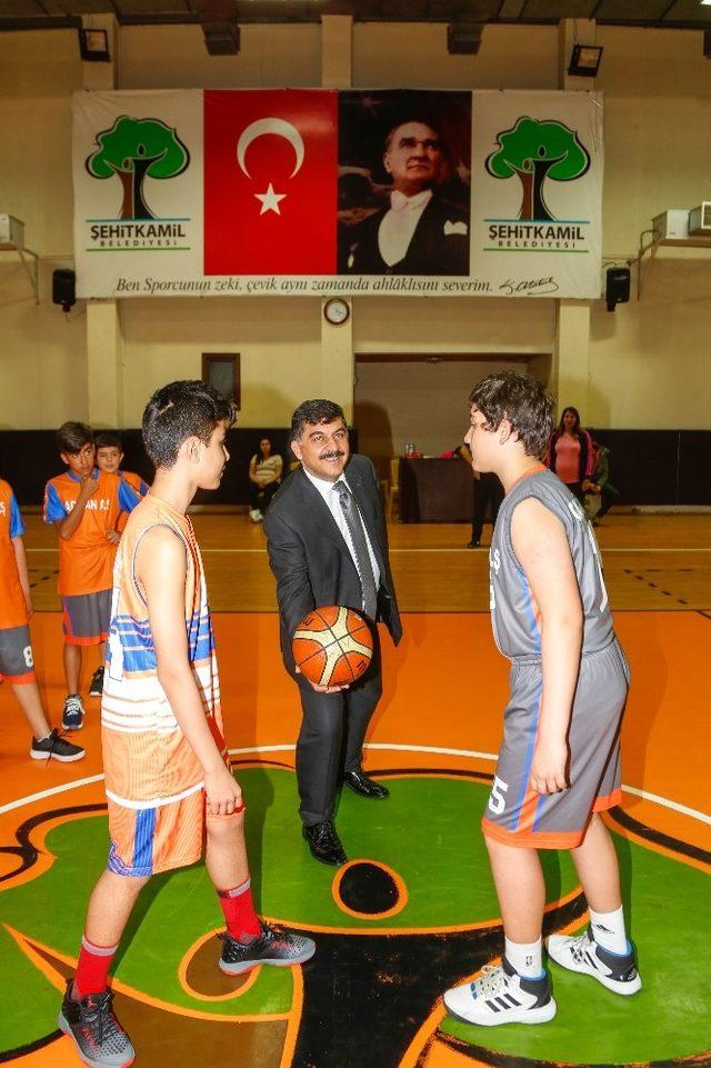 Gaziantep 6. Geleneksel 23 Nisan Basketbol Kupası başladı