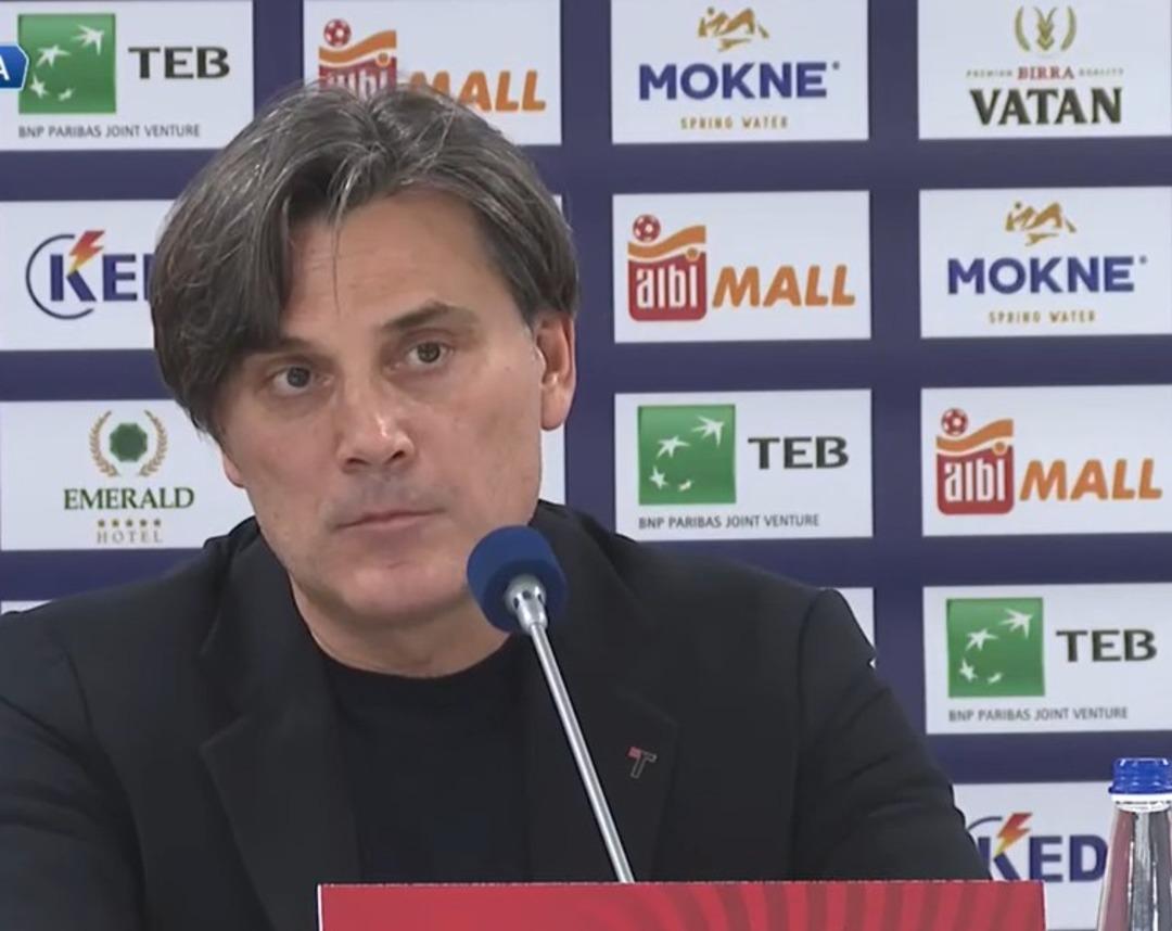 Kosova ma&ccedil;ı &ouml;ncesi Hakan &Ccedil;alhanoğlu ndan s&uuml;rpriz &ccedil;ıkış! "Bizi kışkırtmaya &ccedil;alışıyorlar..." 2