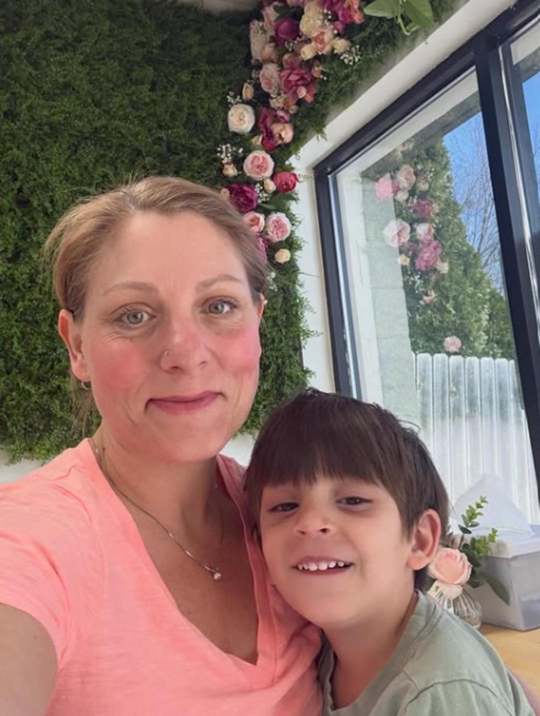 TLC nin M&uuml;rsel ve Anna sı ne yapıyor? "Eskortlara gidiyor" diyerek ifşa etti 1