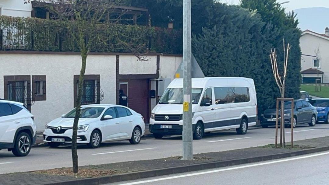 SON DAKİKA | Bursa B&uuml;y&uuml;kşehir Belediye Başkanı Mustafa Bozbey g&ouml;zaltında! Liste ortaya &ccedil;ıktı: Eşi, kızı, kardeşleri... 5