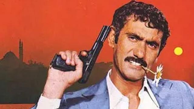 Erkan Kolçak Köstendil'e Yılmaz Güney teklifi