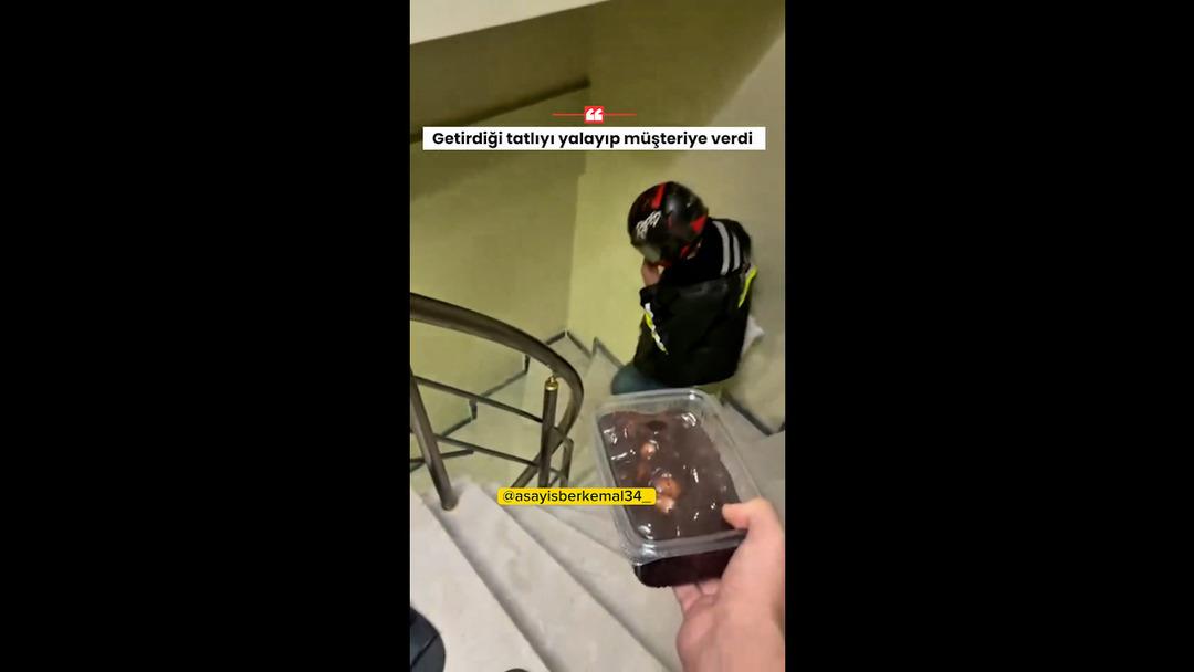 Sosyal medya bu olayı konuşuyor: Kurye siparişi yaladı! 2