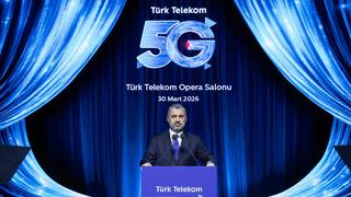 Türk Telekom’dan AKM’de 5G ile gövde gösterisi! Müslüm Gürses sürprizi geceye damga vurdu