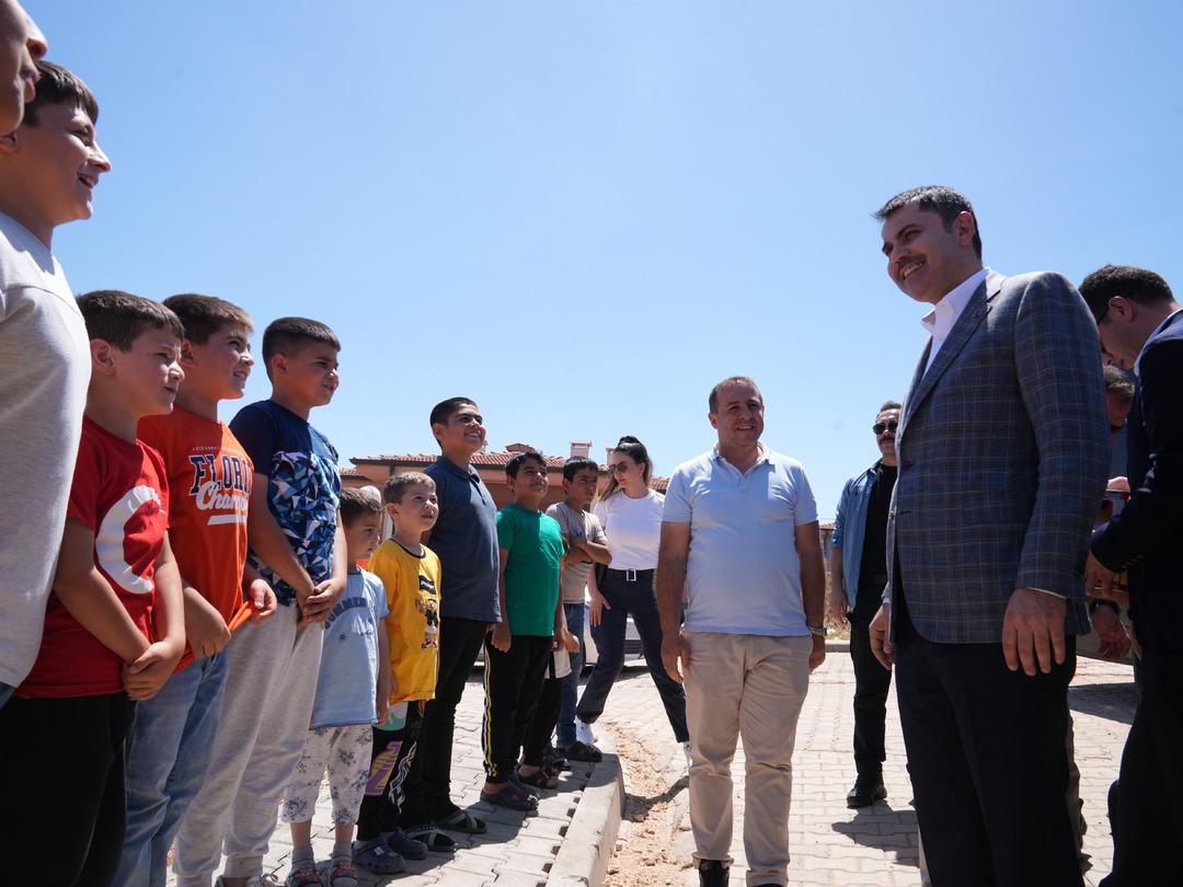 Bakan Kurum dan milli ma&ccedil; &ouml;ncesi Zey K&ouml;y&uuml; nden anlamlı paylaşım: &ldquo;Belki de i&ccedil;lerinden biri ay-yıldızlı formayı giyip hepimizi gururlandıracak" 2