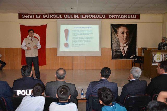 Ortaca’da öğrencilere “Gıda Güvenilirliği” eğitimi verildi, balık ekmek ikramı yapıldı