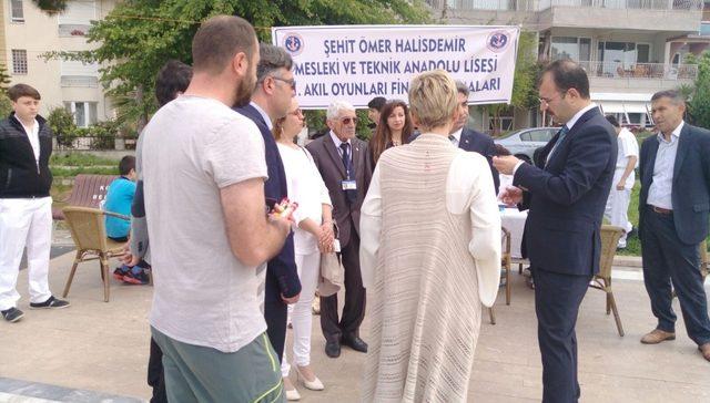 K&ouml;yceğiz&rsquo;de &ouml;ğrenciler akıl oyunları ile yarıştı 3