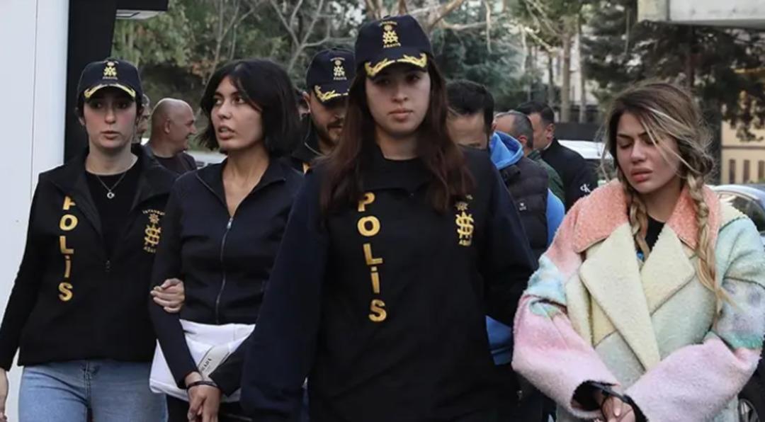 Fenomen Bahar Candan a 2 yıl 6 ay hapis cezası! 1