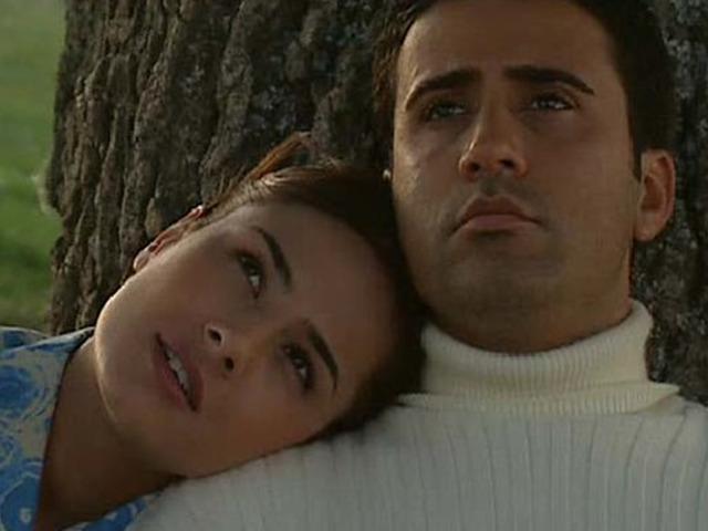 Emrah ekranlara d&ouml;n&uuml;yor! İşte yeni dizisi