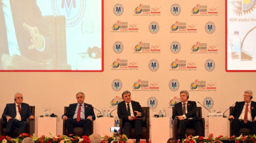 11. Cumhurbaşkanı Abdullah Gül'den baş döndüren trafik