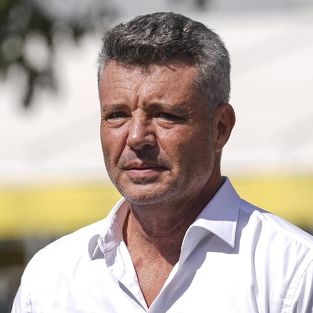 SON DAKİKA|Fenerbah&ccedil;e Başkanı Sadettin Saran trafik kazası ge&ccedil;irdi