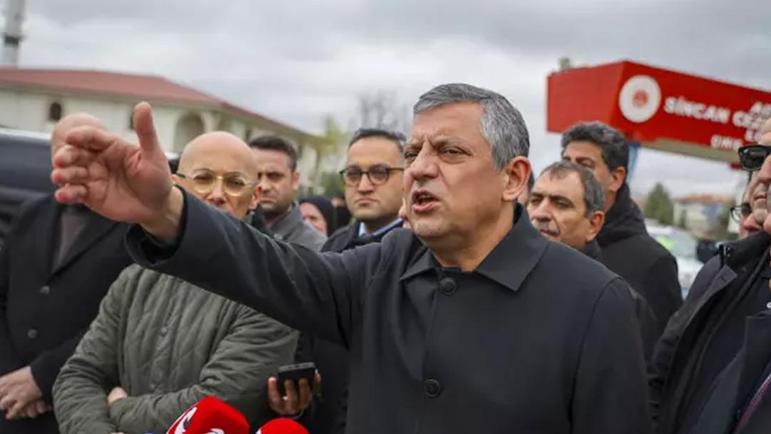 &Ouml;zg&uuml;r &Ouml;zel den &ccedil;ok sert Bursa a&ccedil;ıklaması!  Dokunulmazlık  iddialarına meydan okudu: "Gelen gelsin, alabilen alsın" 2