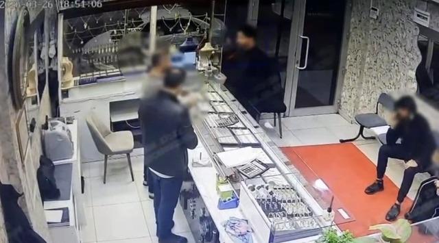 Adana&rsquo;dan geldiler, Osmaniye&rsquo;de dolandırdılar 2