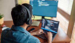 Mısır'ın ardından  Endonezya da a&ccedil;ıkladı! Enerji krizine &ouml;nlem i&ccedil;in uzaktan &ccedil;alışma kararı