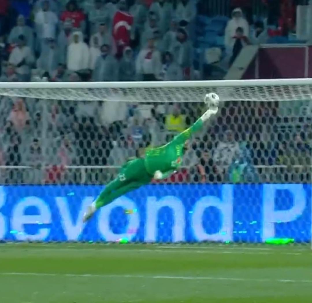 Uğurcan &Ccedil;akır Millilerimizi ipten aldı! Vedat Muriqi imkansızı başardı 1