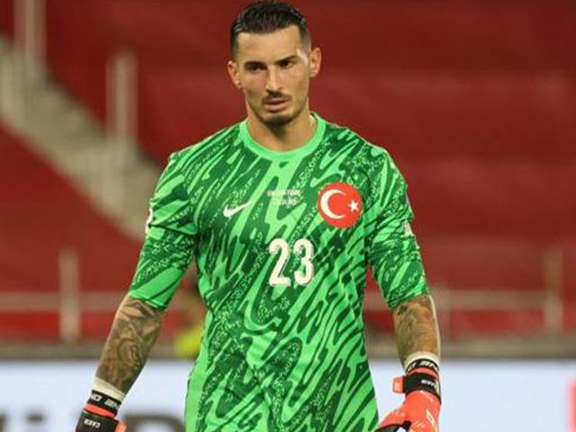 Uğurcan &Ccedil;akır Millilerimizi ipten aldı! Vedat Muriqi imkansızı başardı