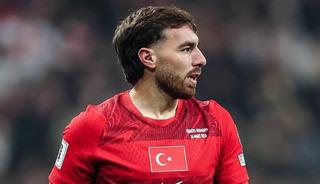 Orkun K&ouml;k&ccedil;&uuml;'den Kosova karşısında tarihe ge&ccedil;en performans!