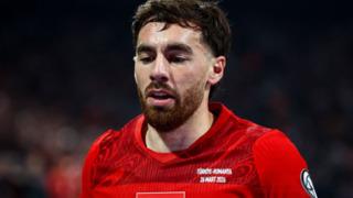 Orkun Kökçü'nün babasından maç sonu göndermeli paylaşım! 