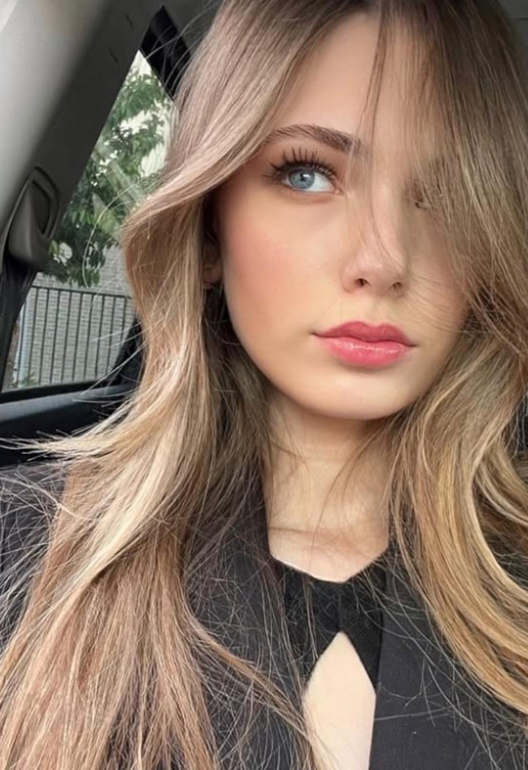 Milli futbolcu Berke &Ouml;zer aradığı aşkı buldu! Hayali kısa s&uuml;rede ger&ccedil;ek oldu 3