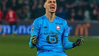 Milli futbolcu Berke Özer aradığı aşkı buldu! Hayali kısa sürede gerçek oldu