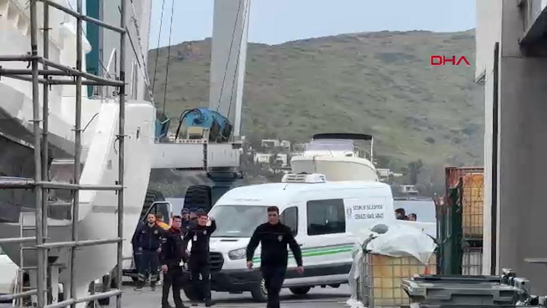 Bodrum da bot faciası! 11 ka&ccedil;ak g&ouml;&ccedil;men hayatını kaybetti 2
