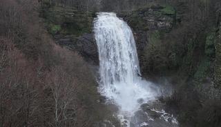 Fay kırığıyla oluştu, bahar yağışlarıyla coştu!