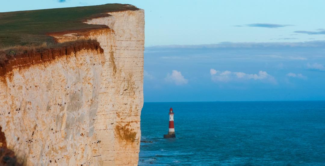 1 Nisan şakası faciaya d&ouml;n&uuml;şt&uuml;! Y&uuml;zlerce kişi akın etti, tarihi u&ccedil;urum &ccedil;&ouml;kt&uuml; 2