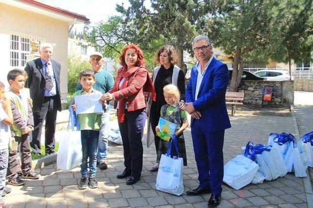 Kuşadası’nda ’Tüllüşah’ için resim yarışması düzenlendi