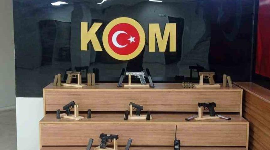 Şanlıurfa&rsquo;da silah ka&ccedil;ak&ccedil;ılığı operasyonunda 2 tutuklama