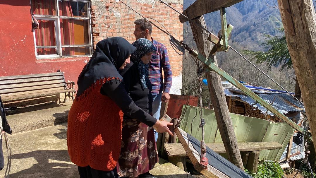 Bu eve giden yol yok! &Ccedil;elik telin &uuml;zerinde tehlikeli yolculuk 4