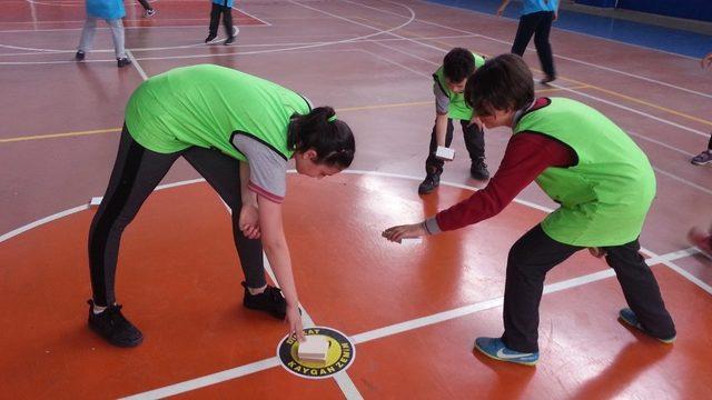 Türk oyunu ’Tombik’ Avrupa’da