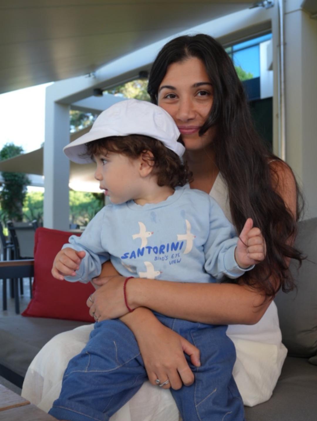 İlhan Mansız oğlunu paylaştı! Eşi de merak edildi 2