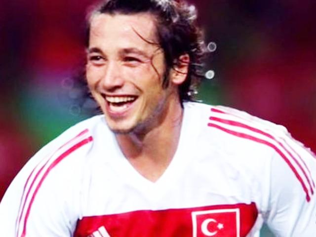 İlhan Mansız oğlunu paylaştı! Azerbaycanlı eşi merak edildi