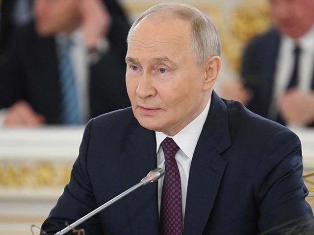 Putin, Rusya'nın enerjide "g&uuml;venli sevkiyat g&uuml;zergahları" sunabileceğini s&ouml;yledi