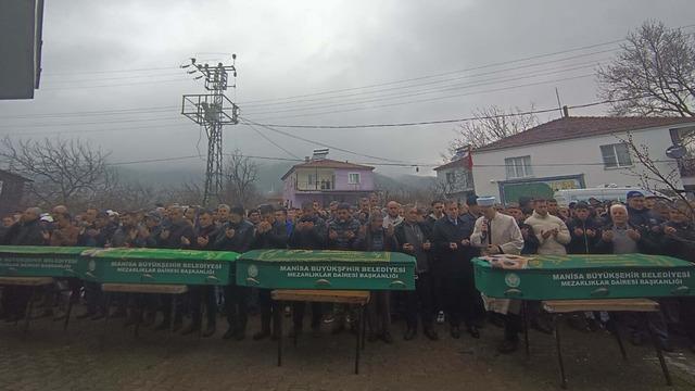 Manisa'daki katliamda öldürülmüşlerdi! 1 aile 4 tabut... Toprağa verildiler