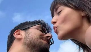 Sevgilisinden romantik jest! Arabasındaki detay dikkat &ccedil;ekti 