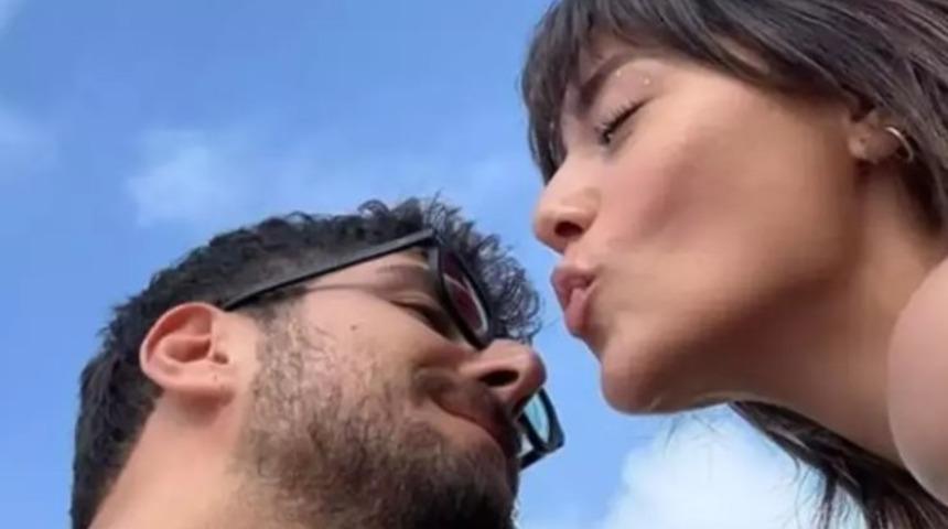 Sıla T&uuml;rkoğlu'na sevgilisi Ata Ayyıldız'dan romantik jest! Arabasındaki detay dikkat &ccedil;ekti