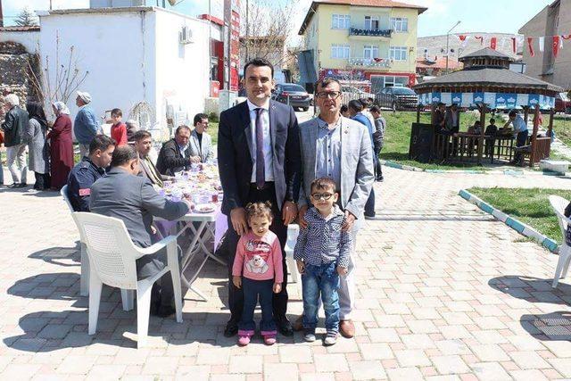 Altıntaş’ta 4-6 yaş Kur’an Kursu öğrencileri için kermes