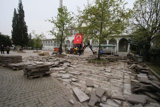 Gazi Süleymanpaşa Camii çevresi yenileniyor