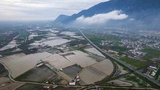 Gediz taşkını yerleşim alanlarına ulaştı