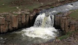Diyadin&rsquo;de saklı g&uuml;zellik yıldızlı şelalesi baharla coştu