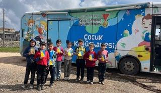 Kahramanmaraş&rsquo;ta mobil k&uuml;t&uuml;phane